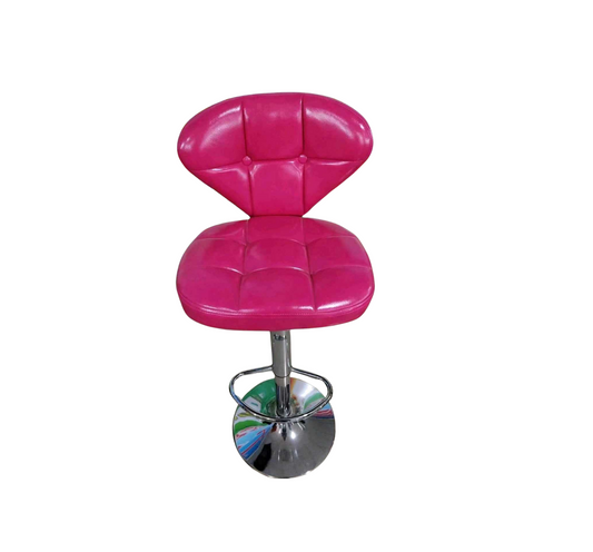 Taburete de bar moderno en color rosa con asiento acolchado y base metálica cromada